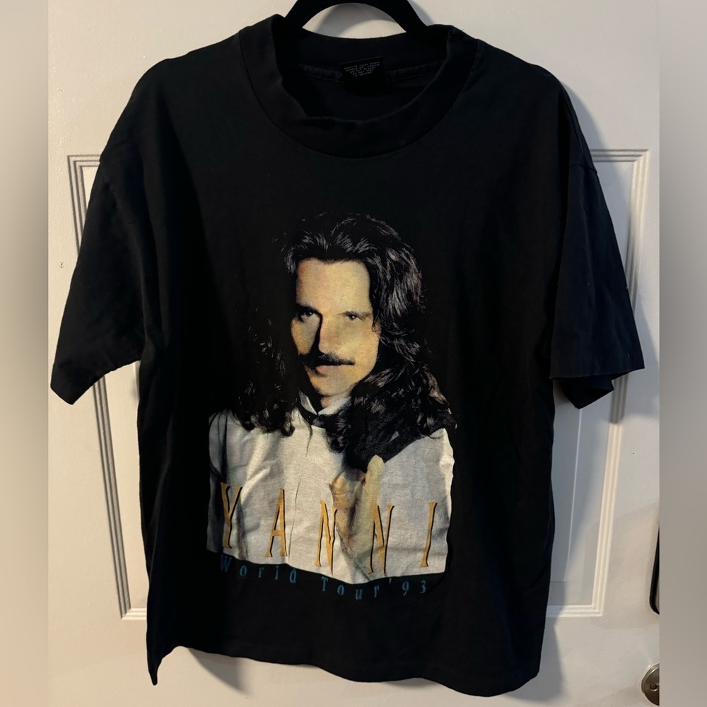 Authentic Vintage Yani World Tour 1993 Tee Giant Brand XL 100% cotton Unisex USA